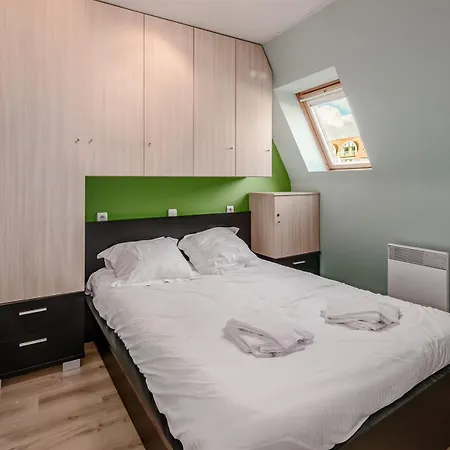 Varzaly 0401 Met Parking Appartamento
